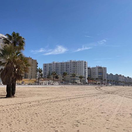 Atico Valdelagrana Playa - Aire Acondicionado Y Piscina Leilighet El Puerto de Santa María Eksteriør bilde