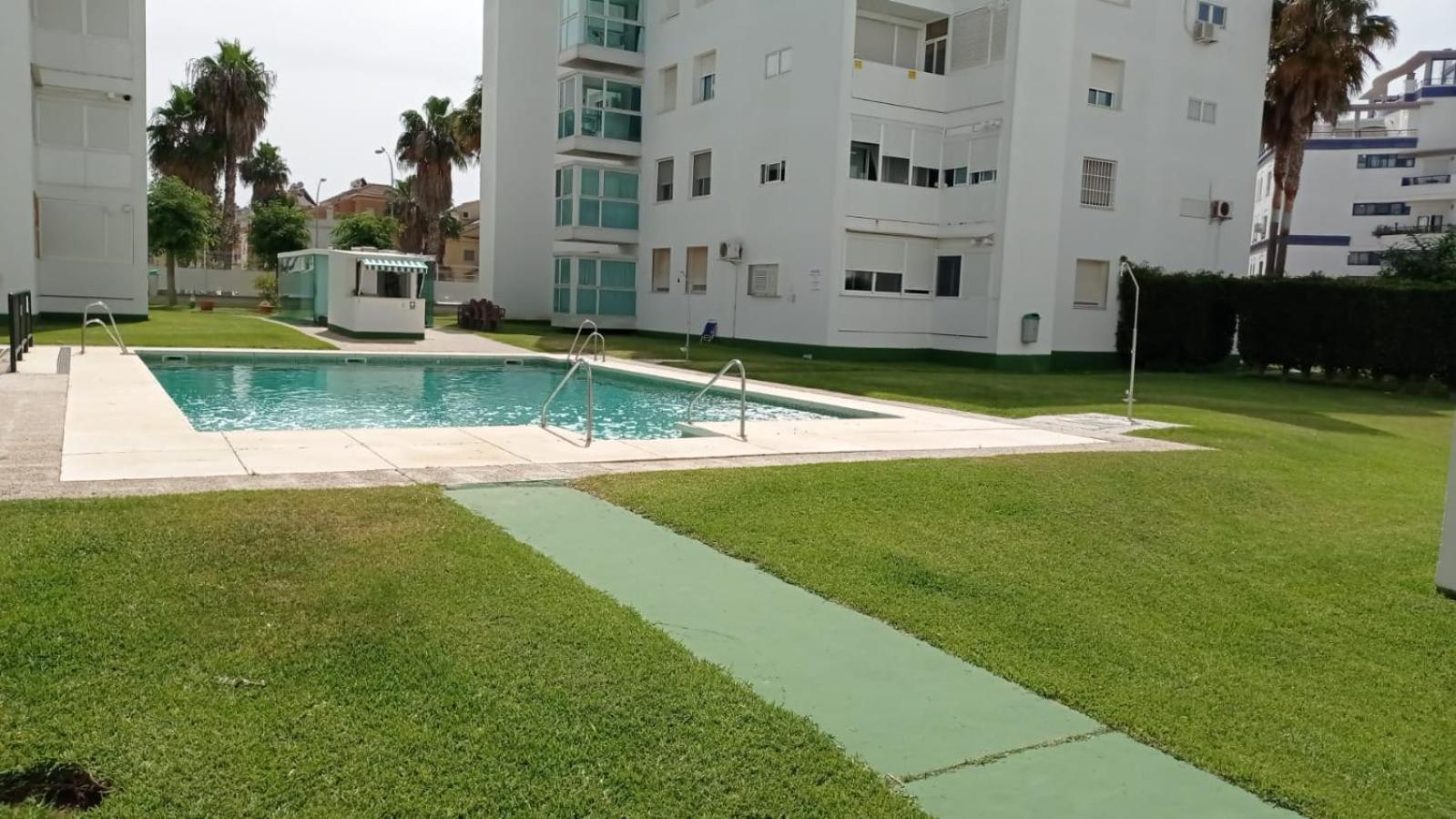 Atico Valdelagrana Playa - Aire Acondicionado Y Piscina Leilighet El Puerto de Santa María Eksteriør bilde